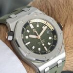⁦Audemars Piguet (Royal Oak Offshore) Watch For Men 15720ST.OO.A052CA.01⁩ - الصورة ⁦24⁩