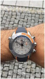 ⁦Omega (Seamaster Planet Ocean) watch for men 215.92.46.51.99.001⁩ - الصورة ⁦11⁩