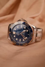 ⁦Omega (Seamaster Diver) watch for men 210.20.42.20.03.001⁩ - الصورة ⁦10⁩