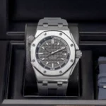 ⁦Audemars Piguet (Royal Oak Offshore) Watch For Men 15720ST.OO.A009CA.01⁩ - الصورة ⁦17⁩
