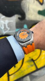 ⁦Audemars Piguet (Royal Oak Offshore) Watch For Men 15710ST.OO.A070CA.01⁩ - الصورة ⁦17⁩