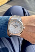 ⁦Audemars Piguet (Royal Oak) Watch For Men 15500ST.OO.1220ST.04⁩ - الصورة ⁦16⁩