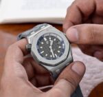 ⁦Audemars Piguet (Royal Oak Offshore) Watch For Men 15720ST.OO.A009CA.01⁩ - الصورة ⁦19⁩
