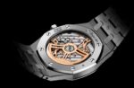 ⁦Audemars Piguet (Royal Oak) Watch For Men 16202PT.OO.1240PT.01⁩ - الصورة ⁦9⁩