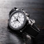 ⁦Omega (Speedmaster) watch for men 311.32.42.30.04.003⁩ - الصورة ⁦12⁩
