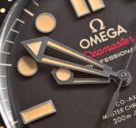 ⁦Omega Seamaster Diver watch for men 210.92.42.20.01.001⁩ - الصورة ⁦11⁩