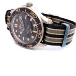 ⁦Omega Seamaster Diver watch for men 210.92.42.20.01.001⁩ - الصورة ⁦3⁩