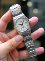 ⁦Tissot T-Classic (PRX Powermatic 80) watch For Men and Women T137.207.11.111.00⁩ - الصورة ⁦17⁩