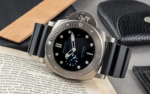 ⁦Panerai (Submersible) watch for men PAM01305⁩ - الصورة ⁦8⁩