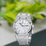 ⁦Audemars Piguet (Royal Oak) Watch For Women 67651ST.ZZ.1261ST.01⁩ - الصورة ⁦5⁩